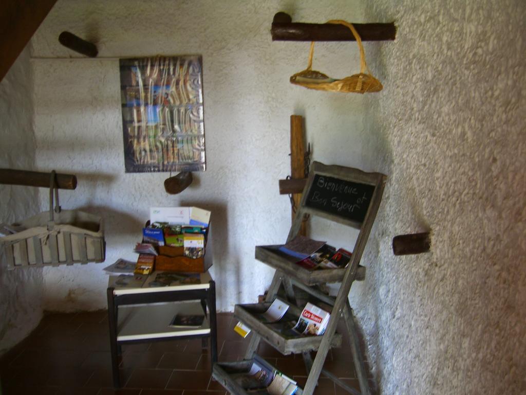 Domaine De Sonnard Hotel Castera-Verduzan Ruang foto